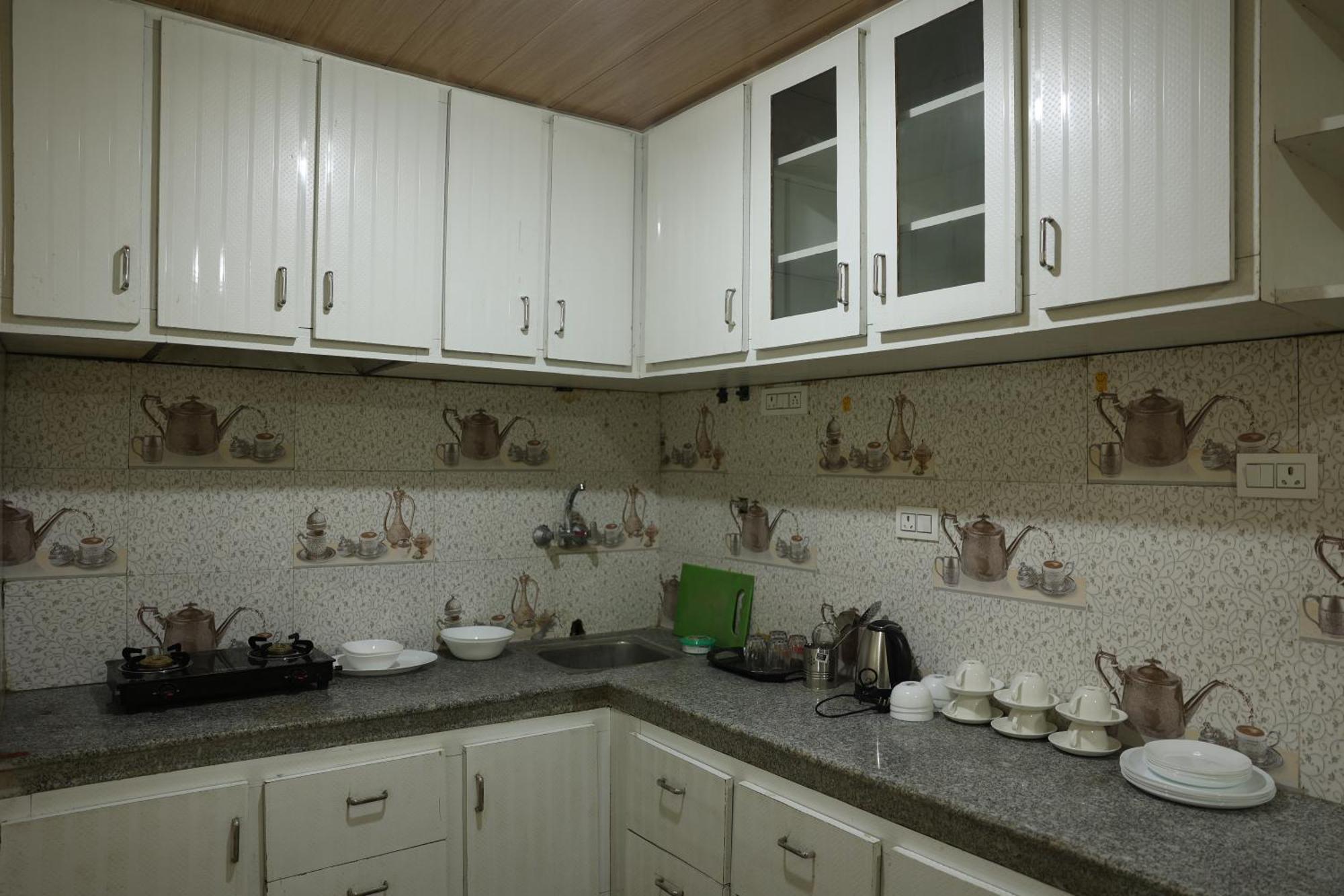 The Khayabaan - Luxurious Home Stay Away From Home Srīnagar Dış mekan fotoğraf